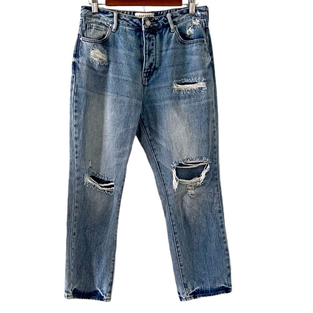 PacSun High Rise Distressed Mom Jean Size 28